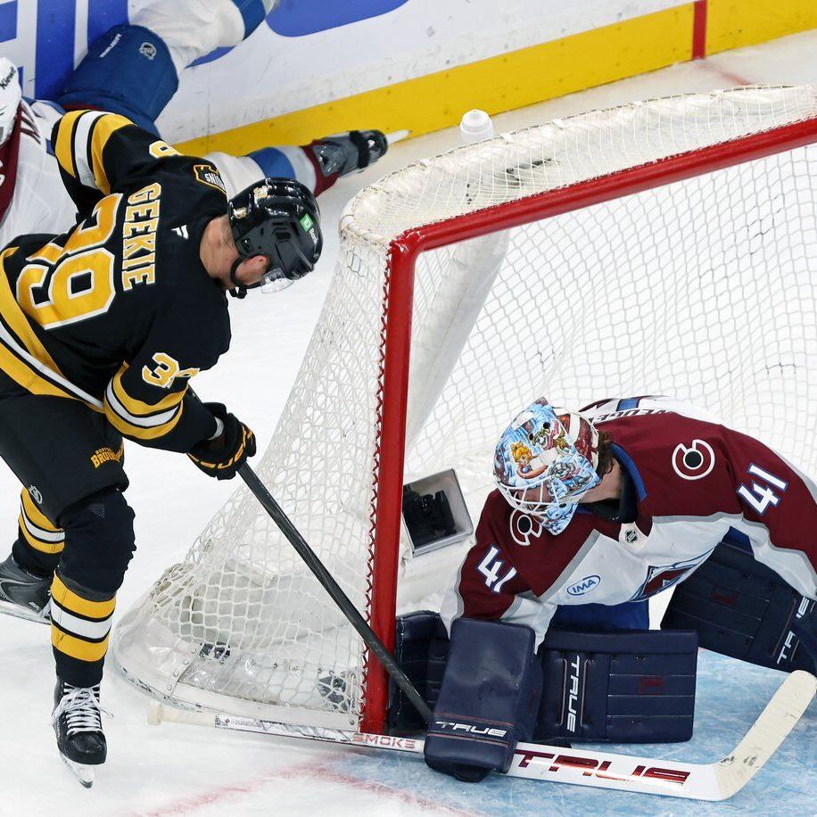 NHL roundup: Geekie's hustle goal helps Bruins beat Avalanche to halt six-game skid